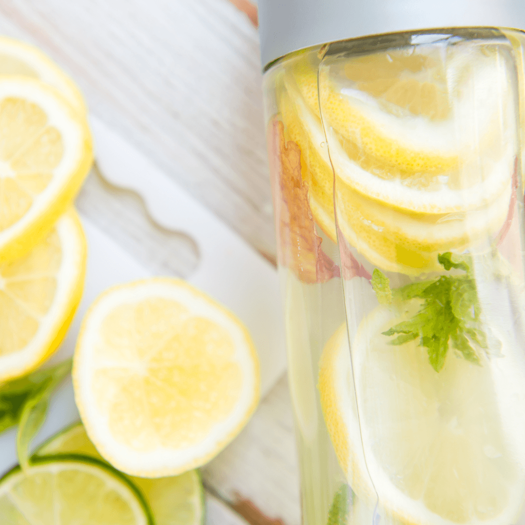 Water bottle with lemon